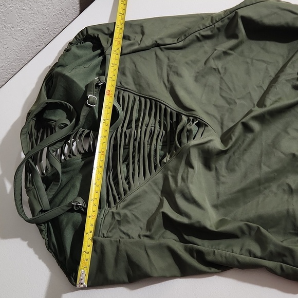 Time and Tru Swimsuit Womens Size 16/18 one piece Olive Green - Picture 7 of 9